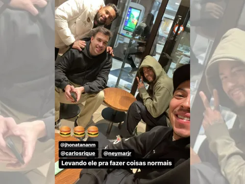 Malgré les défaites du PSG, Neymar se fait une soirée poker et...