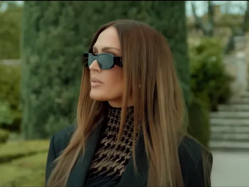 Pourquoi Vitaa est accusée de plagiat pour son clip "Charlotte"