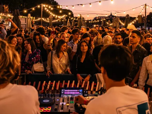 Deep Dimanche : la soirée pour terminer le week-end à Paris