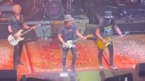 Un concert privé réunit Slash, Yungblud, Chad Smith et Eddie Vedder...