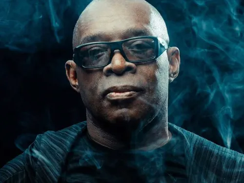 Kevin Saunderson va mixer à Paris