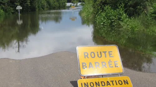 Tempête Nils : la Gironde passe en vigilance rouge crue, la Réole...
