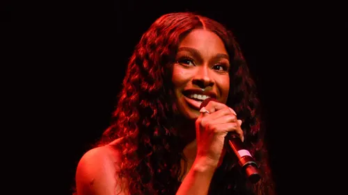 Coco Jones dévoile le single « LUVAGIRL » et lance sa nouvelle ère...