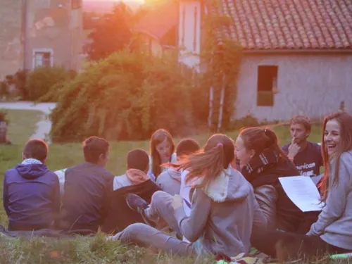 American Village : les colonies de vacances en anglais !