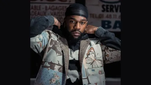 Tayc dévoile enfin son single « Girlfriend » en attendant le clip