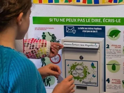 Lutte contre les violences infantiles : des boîtes aux lettres pour...