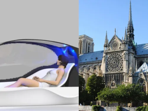 Un « lave-personne », la Cathédrale Notre-Dame de Paris flambant...