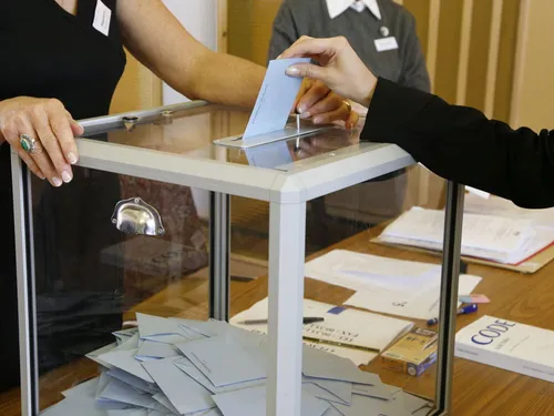 Présidentielle : ce sondage de la RTS est en fait un faux