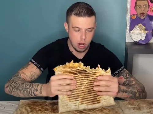 Alan FoodChallenge : même le RER A se moque du youtubeur !