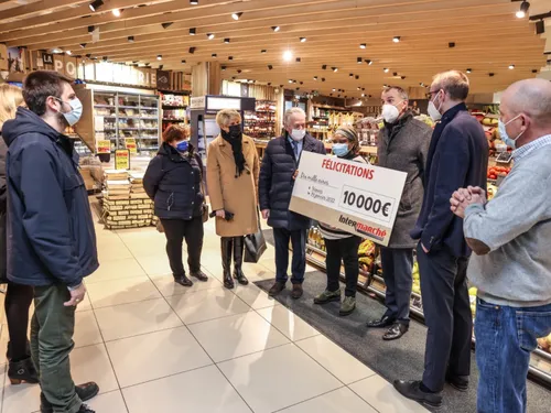 Hauts-de-Seine : elle gagne 10.000 euros et décroche un CDI le même...