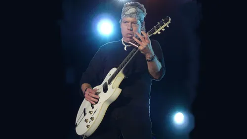 Guitares et guitaristes de légende : George Thorogood et la Gibson...