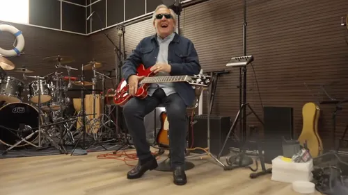 Gilbert Montagné dévoile “Ça sert à ça”, titre inédit attendu