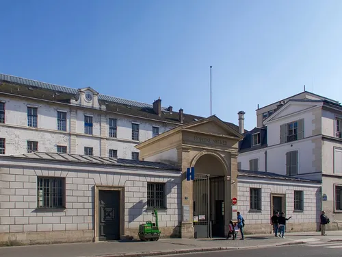 Essonne : un bébé de 3 mois grièvement blessé lors de violences...