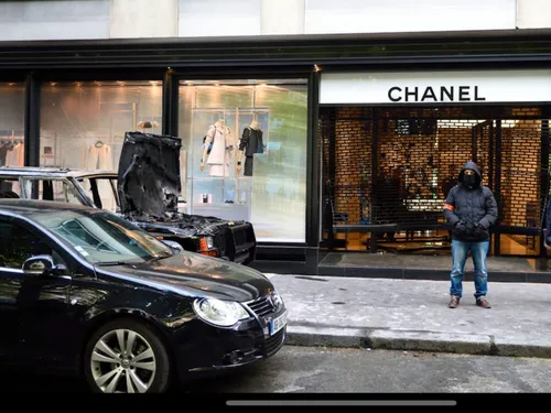 Spectaculaire braquage d’une boutique Chanel à Paris