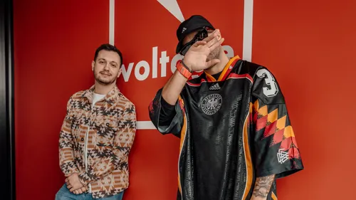 L.B. ONE invité du Warm Up avec Robin