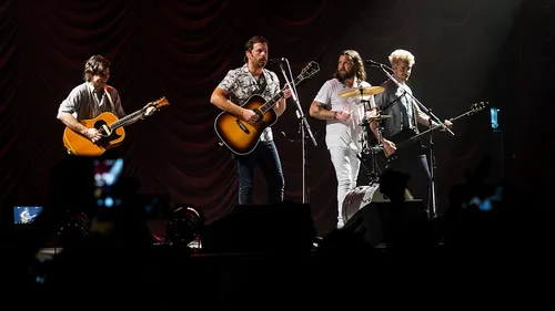 Kings of Leon s’associe à une chaîne météo pour son nouveau single