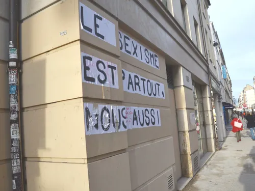 Journée de lutte contre le sexisme... qui progresse en France