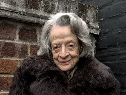 Maggie Smith :  la célèbre actrice de "Harry Potter" devient égérie...