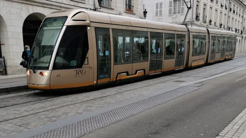 Orléans : un bouton SOS pour renforcer la sécurité dans les transports
