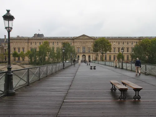 Le Pont des Arts en travaux jusqu’au mois de juin à Paris