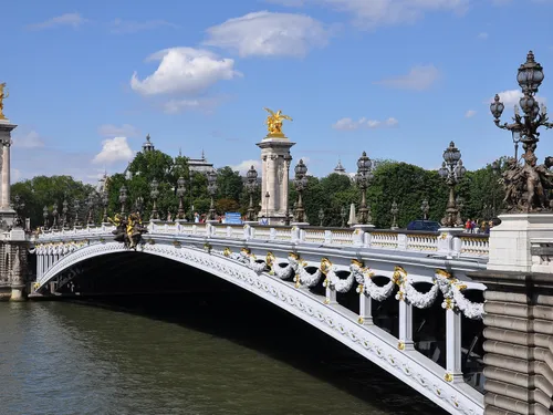 Vers un fiasco des JO de Paris 2024 ? Deux signaux inquiétants