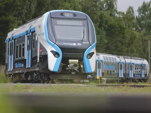 IDFM inaugure le premier voyage commercial du RER Nouvelle Génération