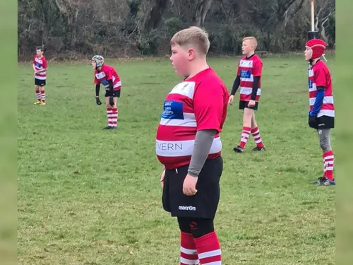 Moqué sur le net, le monde du rugby fait bloc derrière lui