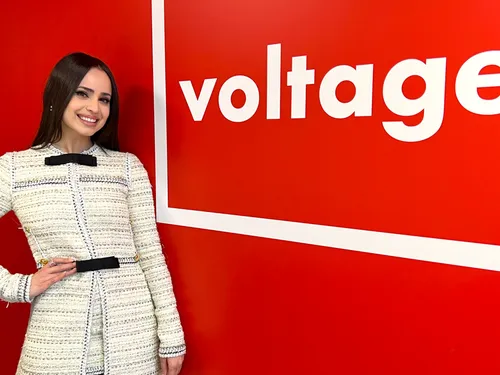 Justin Timberlake, Miley Cyrus, Selena Gomez… Sofia Carson parle de...