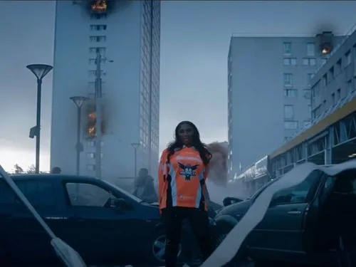Le nouveau clip d'Aya Nakamura et Major Lazer tourné à...