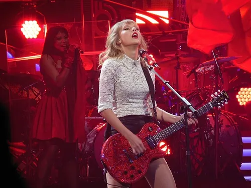 Taylor Swift en concert à Paris les 9, 10, 11 et 12 mai 2024 : tout...