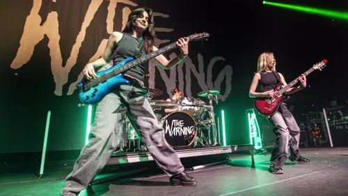 The Warning débarque en France pour un concert unique 