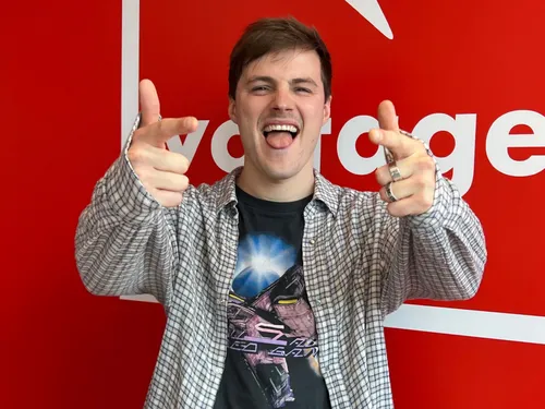 Tom Gregory en interview : son 3ème album, sa vie amoureuse et...