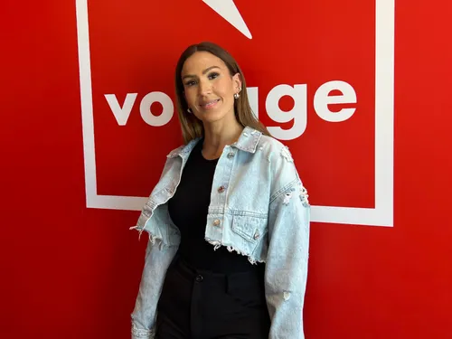 « Je ne veux pas fermer la porte » : Vitaa évoque la suite de sa...