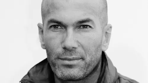 Zinédine Zidane nommé sélectionneur des Bleus