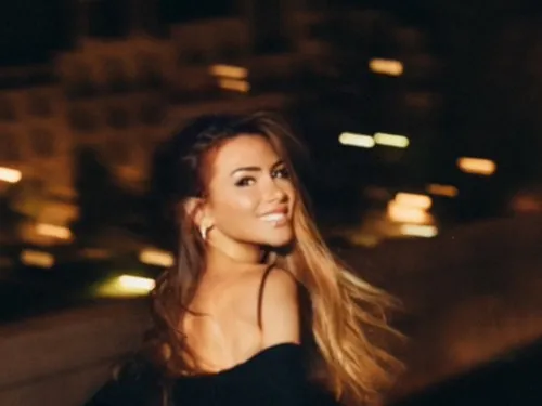 Maeva Fischer en concert : la reine des contrastes