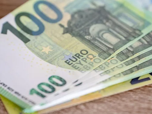 Un employé se volatilise après avoir reçu 330 fois son salaire par...
