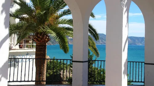 Escapade Latina à Nerja en Andalousie