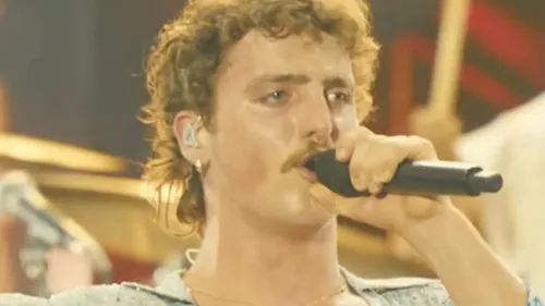 Benson Boone annonce un nouveau single inédit pour le début de l'été
