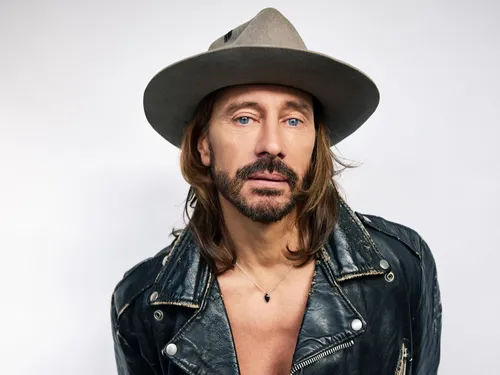 Bob Sinclar signe son grand retour avec “Can’t Wait”