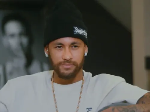 « Neymar : Le chaos parfait » : le joueur du PSG se confie 