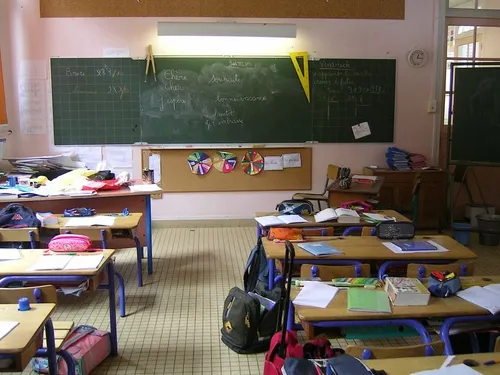 L’allocation de rentrée scolaire versée le 16 août pour 3 millions...
