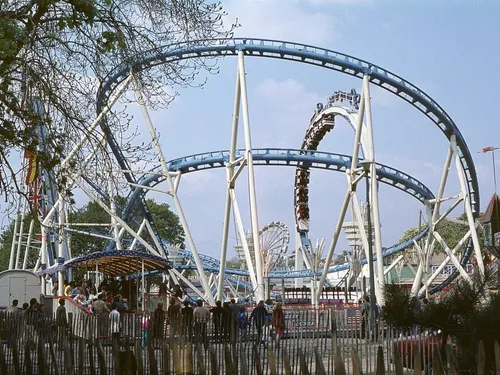 Foire du Trône : un accident de manège fait six blessés, une...