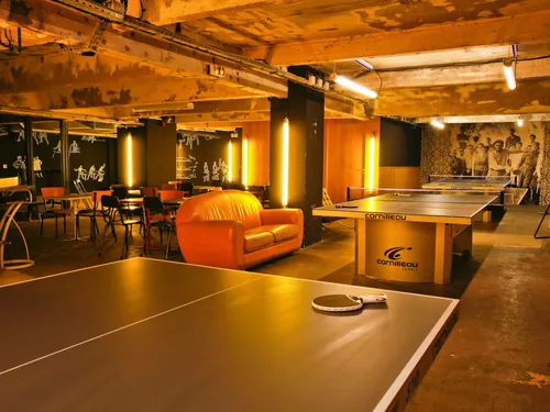 Gossima Ping Pong Bar : du sport et des cocktails à Paris