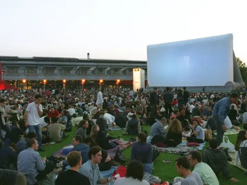 Le cinéma en plein air de La Villette fait son grand retour cet été !