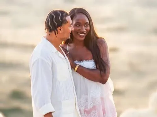 RK demande (enfin !) Aya Nakamura en mariage !