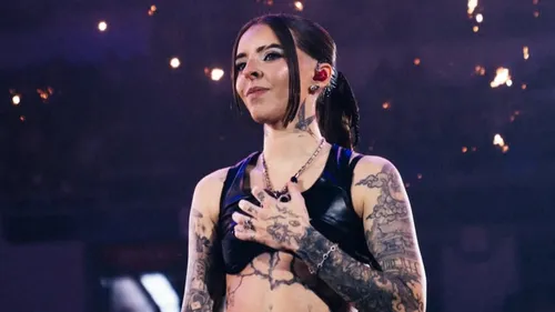 Young Miko au Bataclan