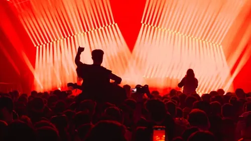 Madame Loyal x Elektric Park : l'open air XXL de la rentrée !