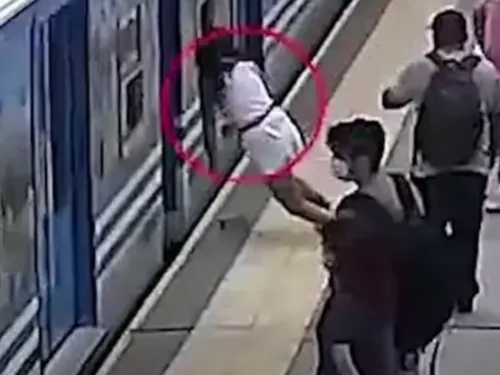 Victime d’un malaise, elle tombe sous un train en marche, et s’en...