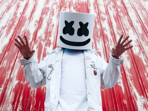 « Les Schtroumpfs, le Film » : Marshmello donnera sa voix à un...