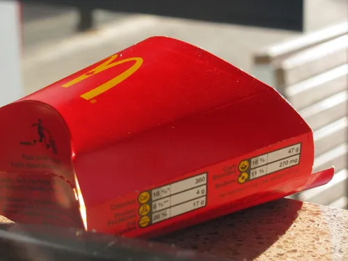 McDonald's remplace ses potatoes par des frites de légumes, est-ce...